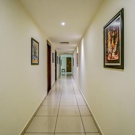 Townhouse 552Hotel Royal Court Джаландхар Экстерьер фото